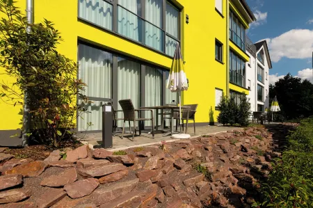 Vis Saar VIE - Ferienwohnungen an der Saarschleife Отели в г. Метлах