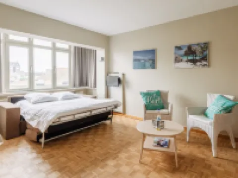 West Bay Hotels in Westende