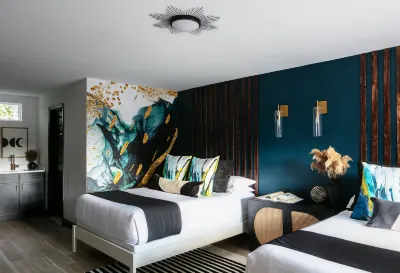 The Cove At Salem Hotels in Beverly