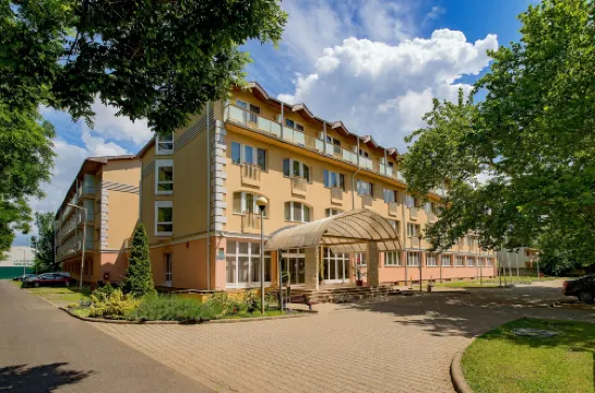 Hungarospa Thermal Hotel - parking