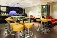 Crowne Plaza TOLUCA-LANCASTER by IHG - bar