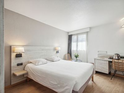 Surf Club Hôtel by Akena - Grande Plage