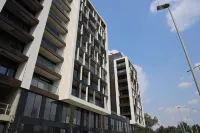 Apartments Royal - Sakura Park Hotels in Novi Beograd