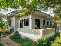 Isara Nai Yang Resort Các khách sạn ở Nai Yang Beach