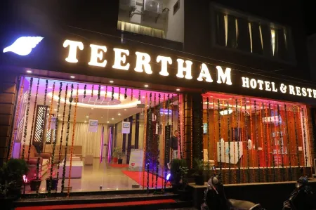 Hotel Teertham, Haridwar Отели рядом с достопримечательностью «Vishnu Ghat»