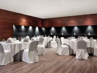 AC Hotel A Coruna โรงแรมใกล้สนาม Riazor Stadium