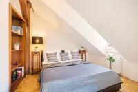 Old Town Square Premium Residence - Water Park