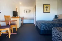 Country Ayr Motel Hotels in Ayr