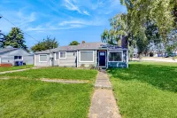 Whidbey Way Beach House Hotels near Whidbey Playhouse Inc
