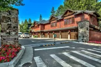 Expansive Views and Luxury Amenities - Stunning Lakefront Oasis