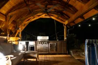 Private Deck, Hot Tub and Rain Showerhead - Charming Airstream Escape