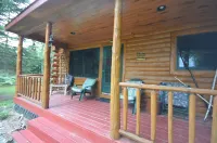Charming Log Cabin with Fire Pit and Dock - Inviting Northern Retreat Hotels in Forest Home Township