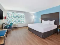Tru by Hilton Comstock Park Grand Rapids Hotels in Kent County