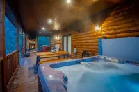 Cozy Retreat - Hot Tub, Fireplaces, Music Vibe Hotels in McCurtain County