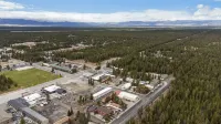 The Yellowstone Hideaway Unit C