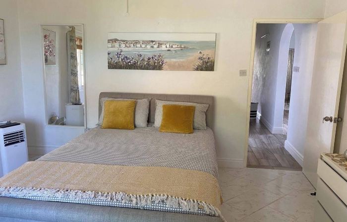 Stunning 3 Bed Villa Overlooking Friendship Bay