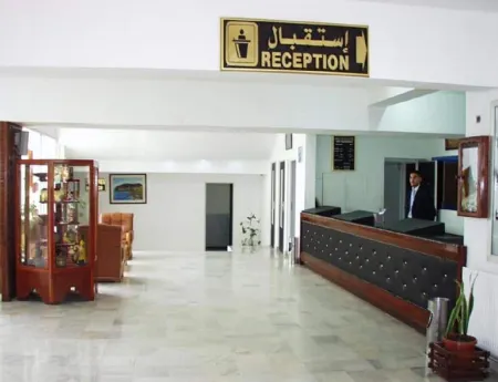 Hotel les Hammadites Отели в г. Сук Эль Тенин