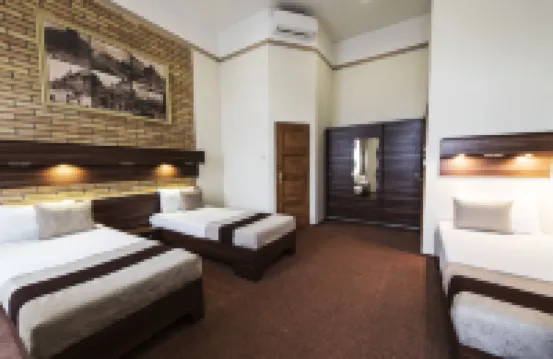 ซูส44 โรงแรมใน