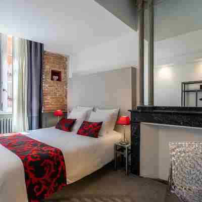 Hôtel des Arts Rooms