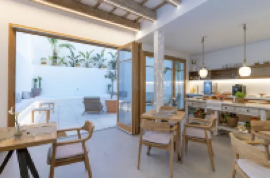 S'Antiga飯店- 限成人