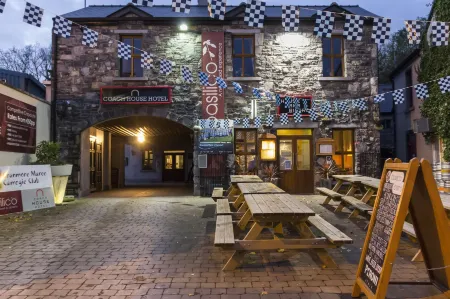 The Coach House Hotel Отели в г. Treanlaur