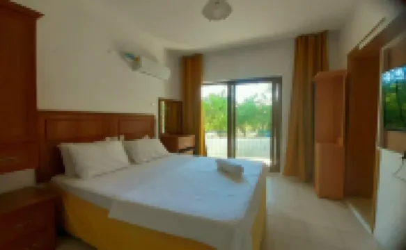 Sunset Boutique Hotel & Apartments