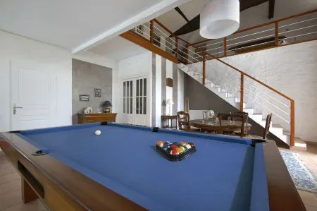 Domaine des Deux rivières - B&B Отели в г. Сигалан