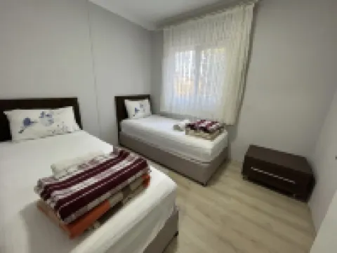 リドバン アパート エベリ