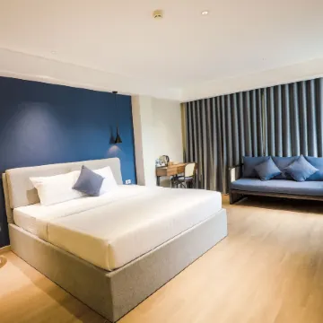 La Paix SÀI GÒN - Boutique Hotel Отели рядом с достопримечательностью «Манна»