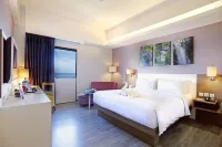 Mercure Padang Hotels near Pantai Air Manis