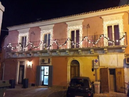 B&B Dinastia Отели в г. Видзини