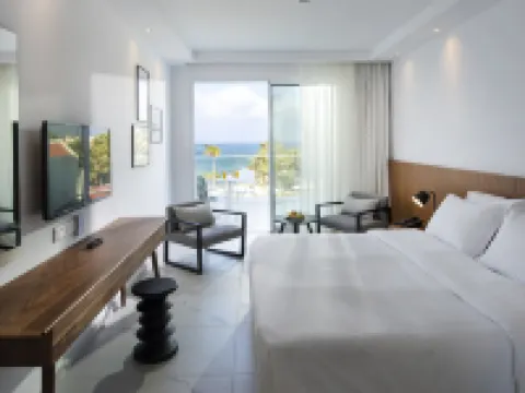 Akti Beach Hotel & Village Resort Hotels in Chloraka