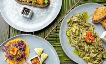 Mother Earth Luxury Boutique Hotel, Restaurant & Spa