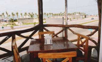 Azul Hotel & Restaurante