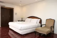 Centtro Residences Hotel di Los Banos