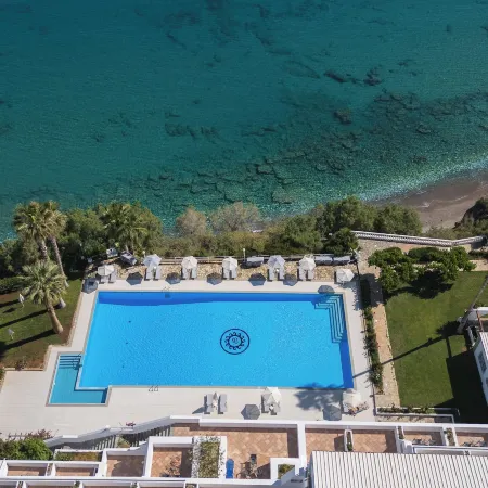 Istron Bay Hotel