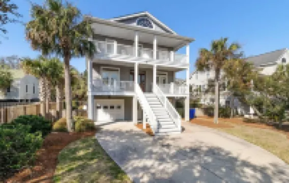 7 41st Avenue by Avantstay Private Pool, Near Beach