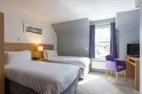 The Caledonian Claymore Hotel