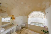 بورجو ديل تيمبو ريتروفاتو - جاكوزي