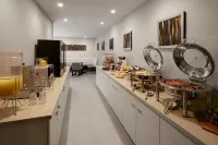 Hotel Lucent - Desayuno
