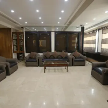 City Centre Suites