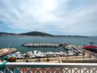 Larimar Hotel Cesme - Mountain view