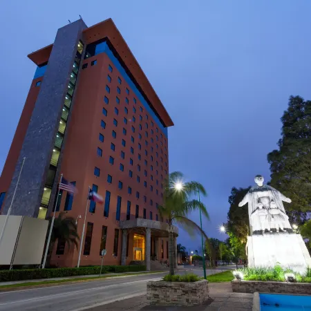 Best Western Plus Nuevo Laredo Inn  Suites