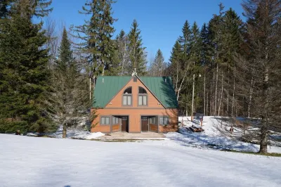 Ski in/Out Spruce Glen Townhomes on Great Eastern Trail Hotels near Pico Mountain Ski Resort