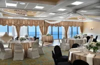 Breakers Resort Hotel Отели в г. Миртл Бич