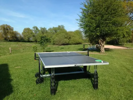 Le Champ Bagnolet Отели в г. Над