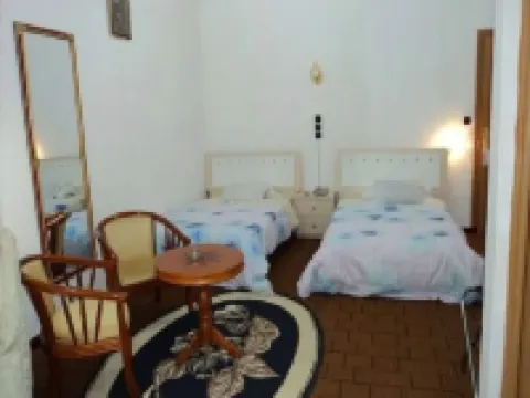 ミモザ パレス アンナバ アンナバのホテル