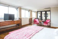 Ermitage de Corton - Teritoria Hotels in Savigny-lès-Beaune