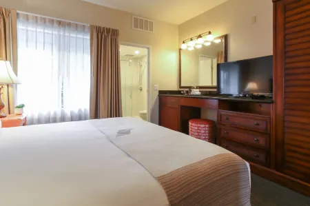 Oxford Suites Pismo Beach Отели рядом с достопримечательностью «Pismo Beach Pier»