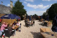 The Saracens Head Hotel Hotel di Highworth